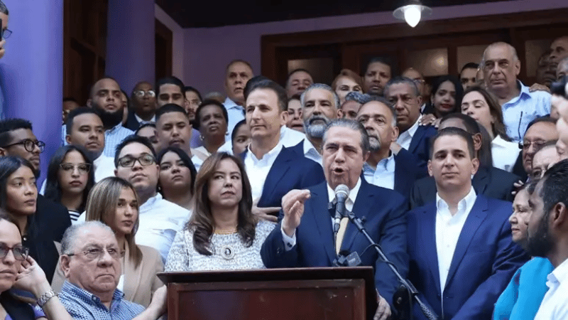 Peledeístas NY valoran inscripción candidatura presidencial 2028 Javier García