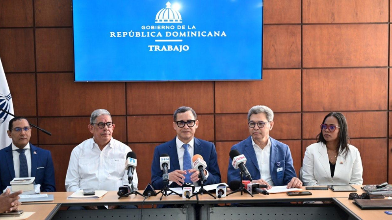 Ministerio de Trabajo detecta múltiples violaciones al Código Laboral en parque industrial de San Antonio de Guerra