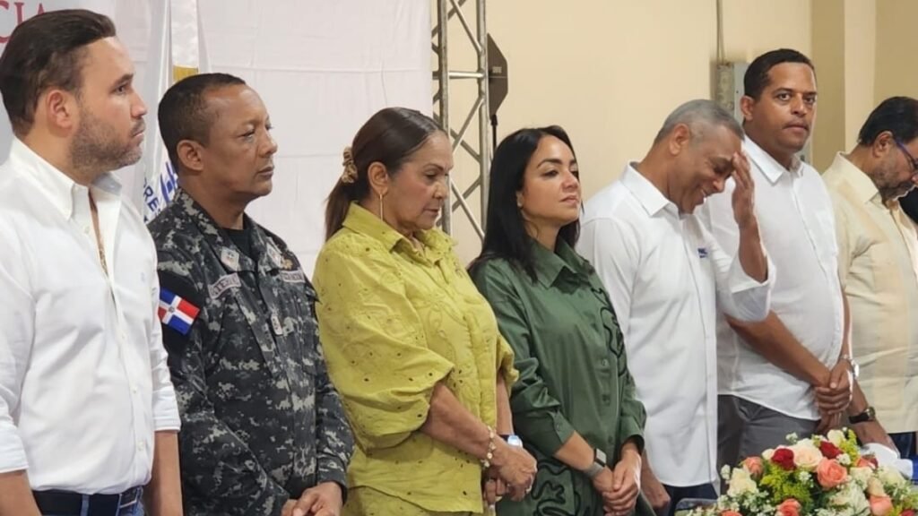 Faride Raful encabeza jornada del Gobierno Contigo en la provincia Duarte