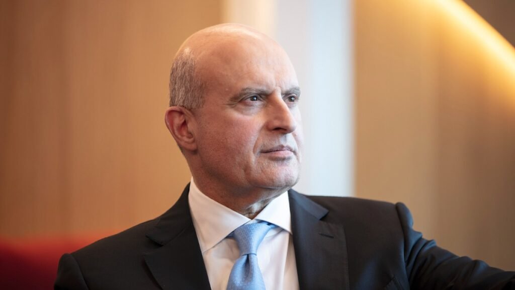 Embajador de EE. UU. en la OTAN atribuye responsabilidad a China y Brasil por el conflicto en Ucrania por compras energéticas a Rusia