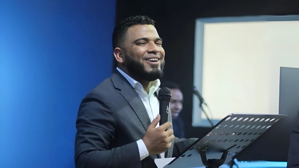 Pastor Evangélico Implicado en Controversial Fiesta de Orgia After Work en Zona Colonial