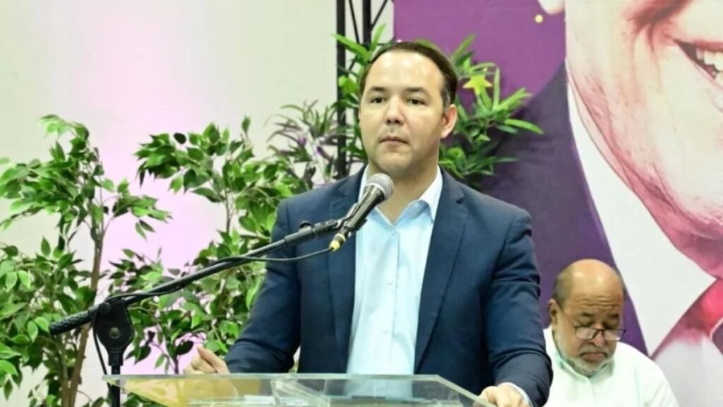 Johnny Pujols: “Gobierno del PRM retrocede más de diez años en servicios públicos”