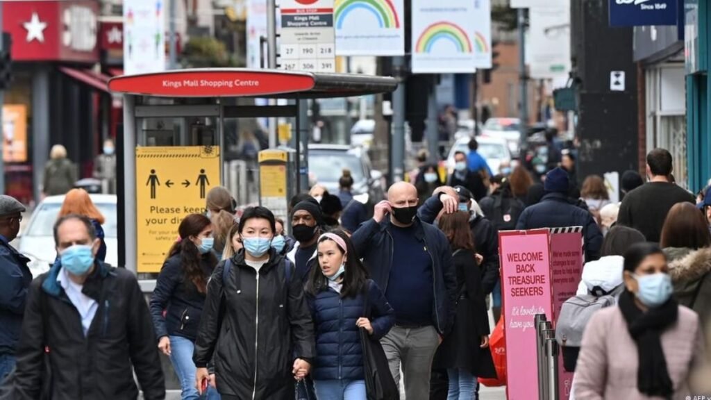 Reino Unido en alerta por récord de casos de gripe H3N2: escuelas cerradas y hospitales saturados