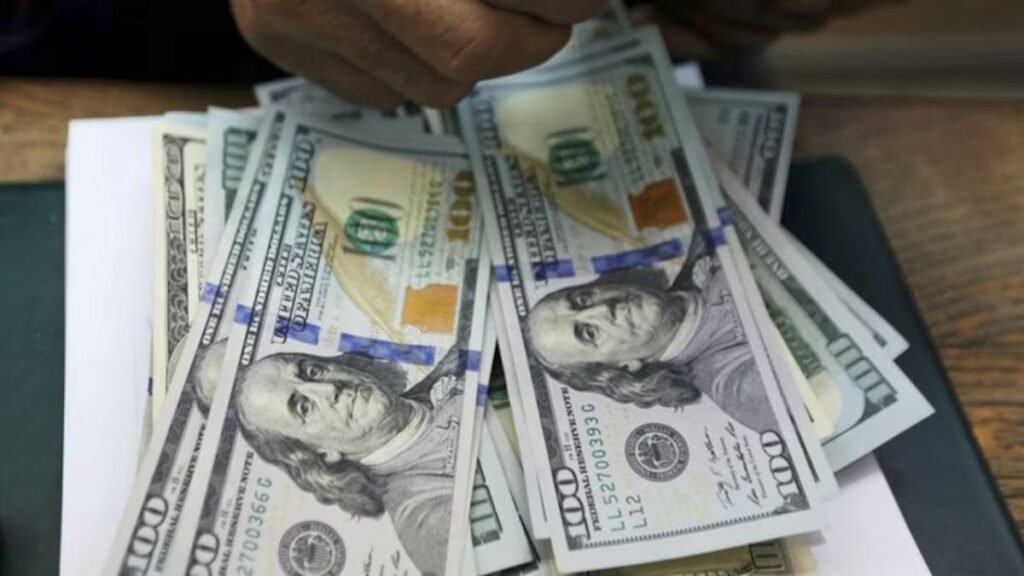 Dólar se mantiene estable este lunes 9 en el mercado cambiario dominicano